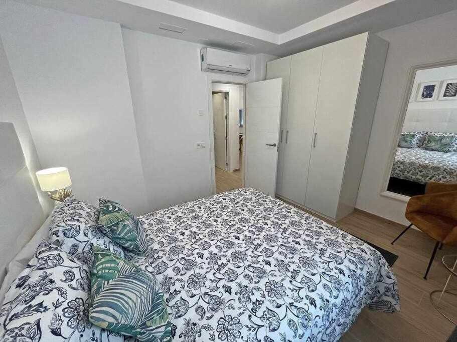 Xxii Apartamentos Morales&Arnal 에스테포나 외부 사진