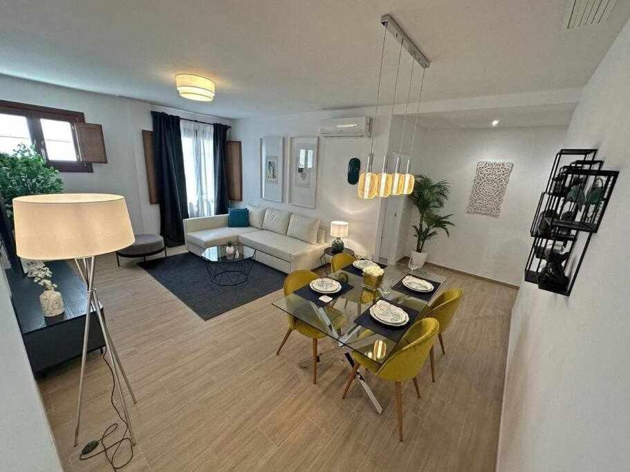 Xxii Apartamentos Morales&Arnal 에스테포나 외부 사진