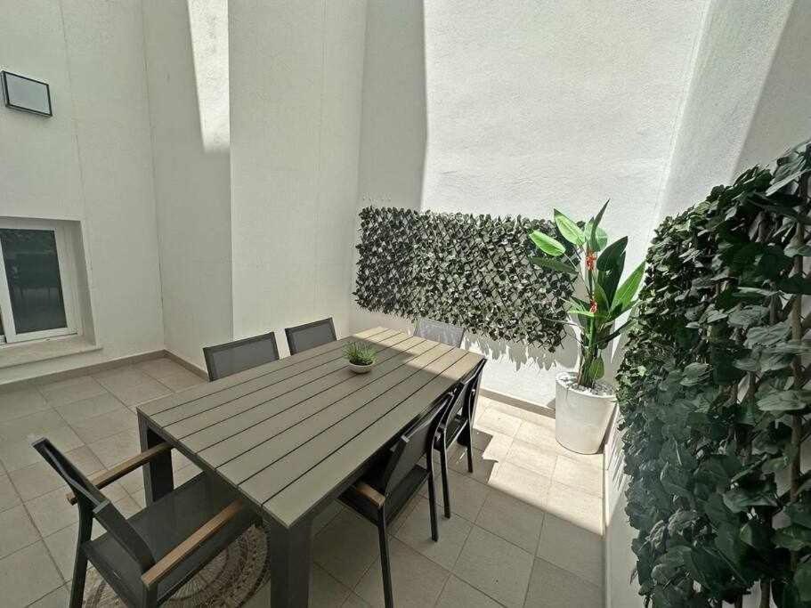 Xxii Apartamentos Morales&Arnal 에스테포나 외부 사진