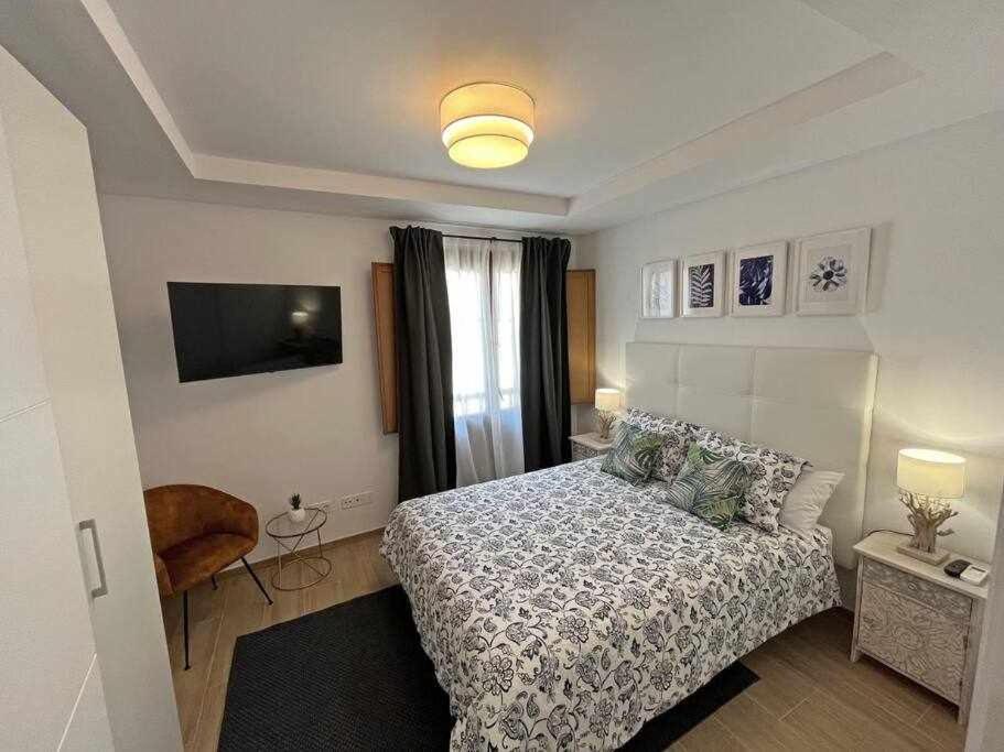 Xxii Apartamentos Morales&Arnal 에스테포나 외부 사진