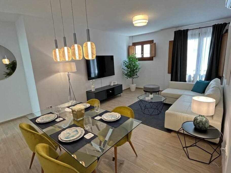 Xxii Apartamentos Morales&Arnal 에스테포나 외부 사진